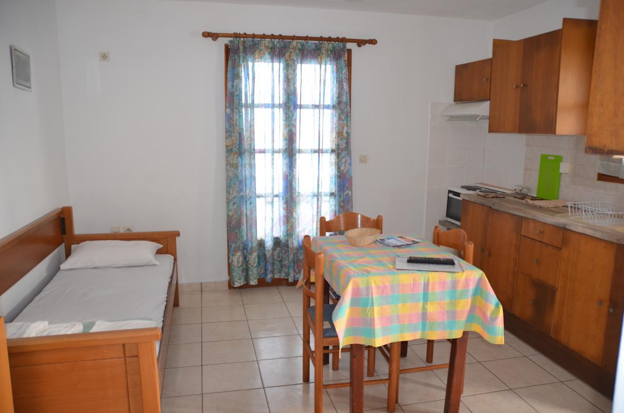 La Celestina Apartments Naousa  Luaran gambar